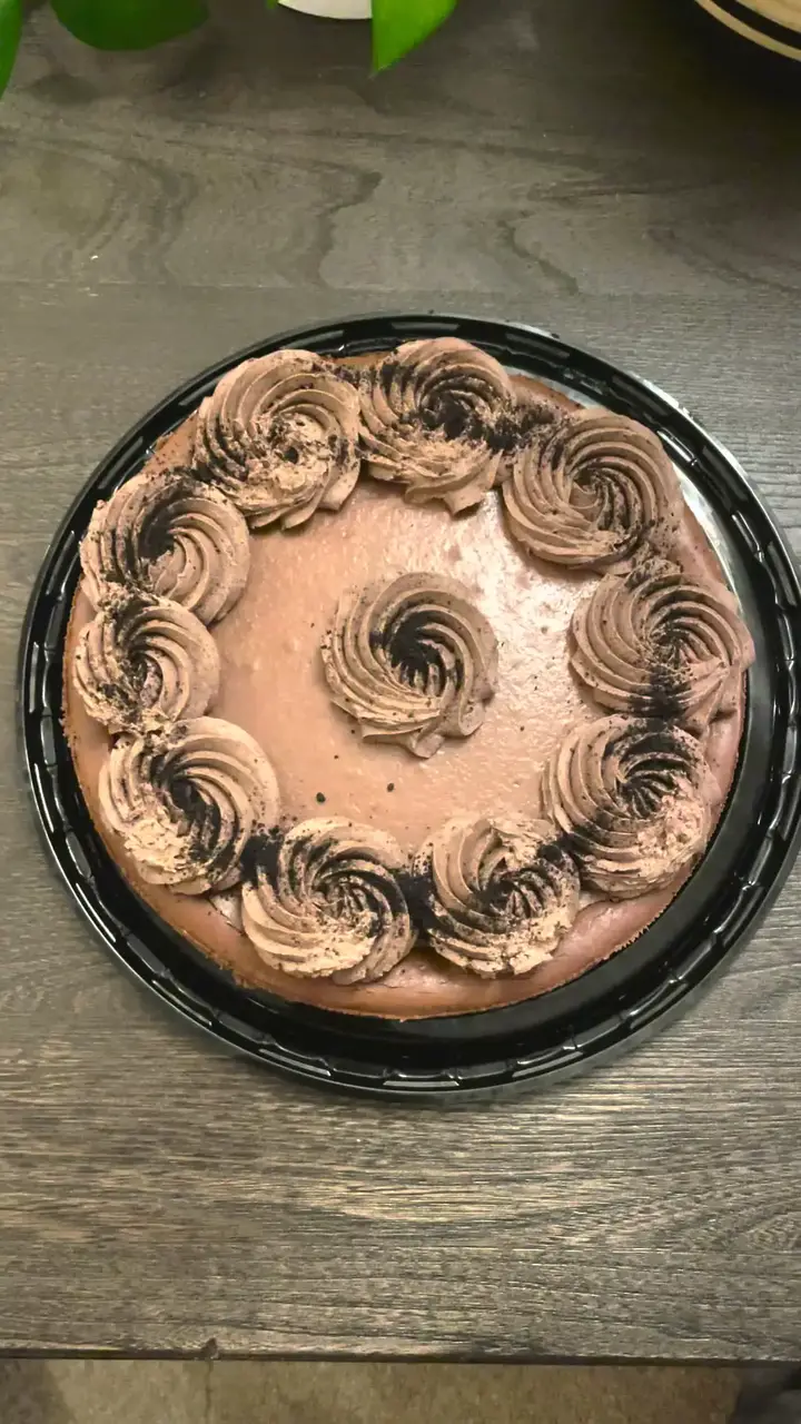 'Video thumbnail for Costco Chocolate Cheesecake'
