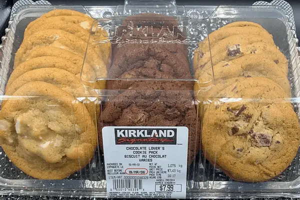 Costco: Kirkland signature cookie pack