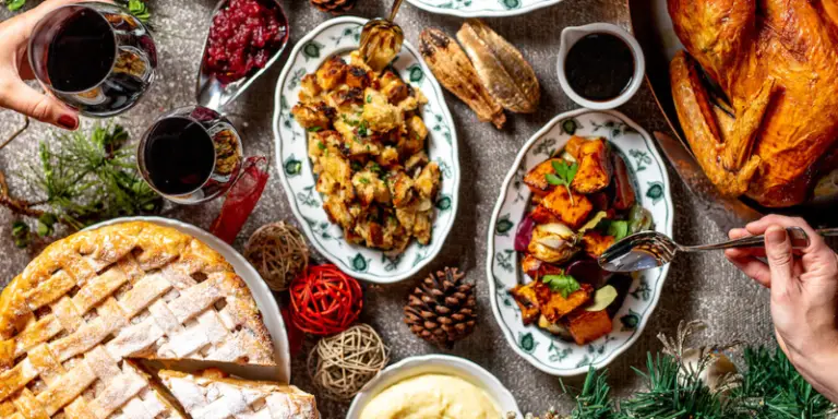 Costco Christmas Dinner 2023 - Free Spiral Ham & Turkey Breast Roast